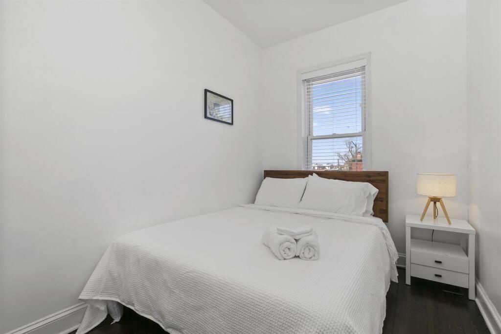 Capitol Hill Stay Like No Other Washington Bagian luar foto