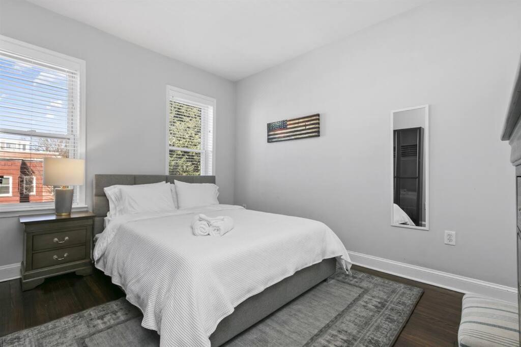 Capitol Hill Stay Like No Other Washington Bagian luar foto