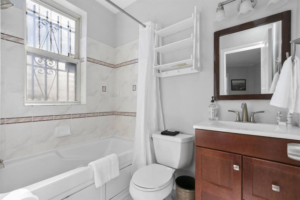 Capitol Hill Stay Like No Other Washington Bagian luar foto