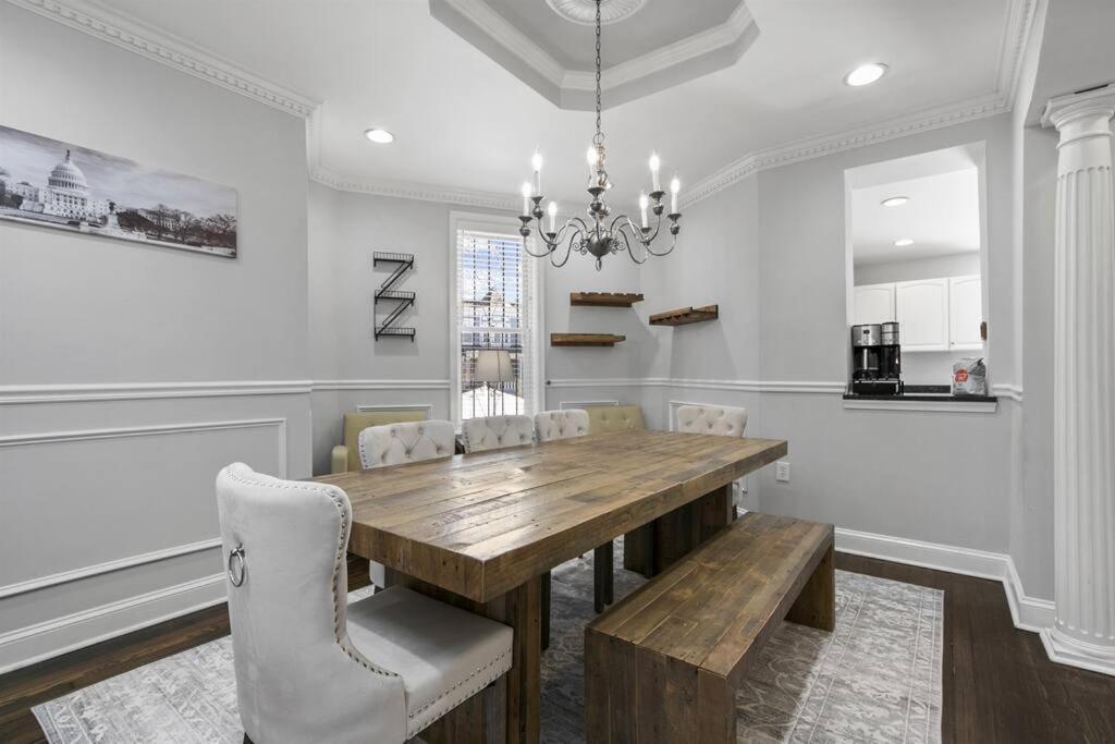 Capitol Hill Stay Like No Other Washington Bagian luar foto