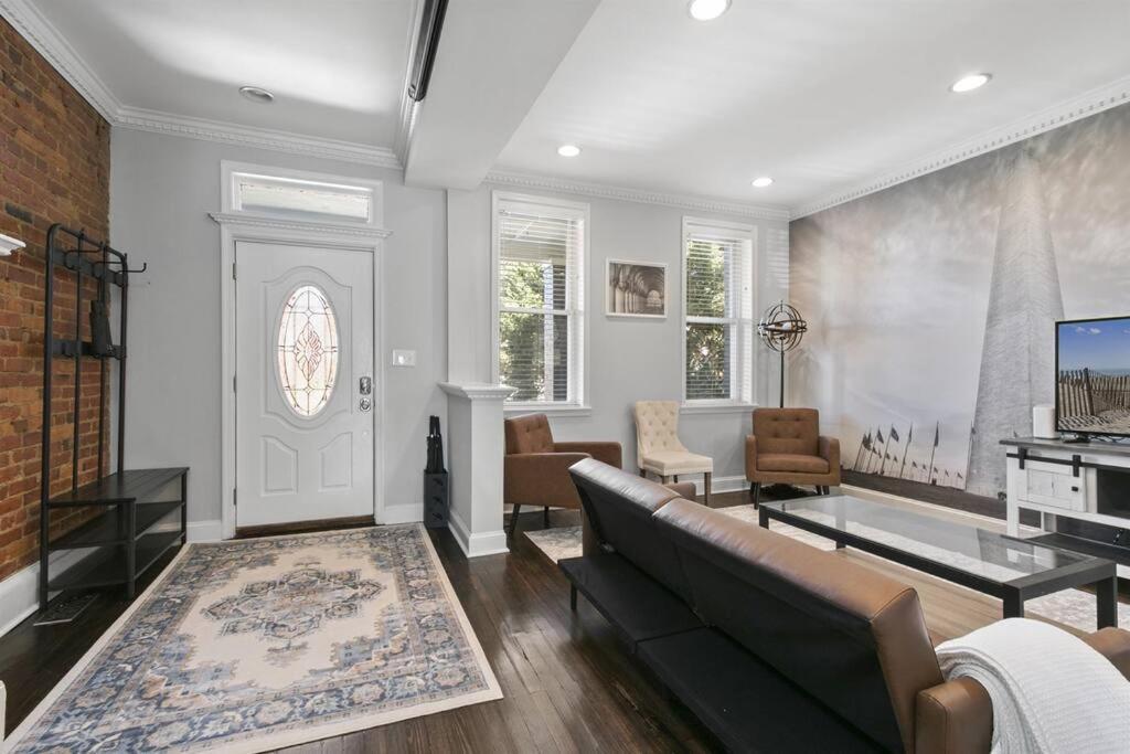 Capitol Hill Stay Like No Other Washington Bagian luar foto