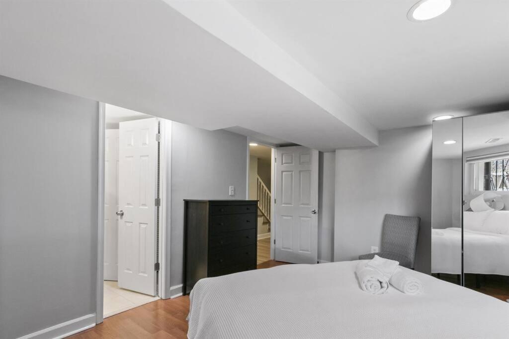 Capitol Hill Stay Like No Other Washington Bagian luar foto
