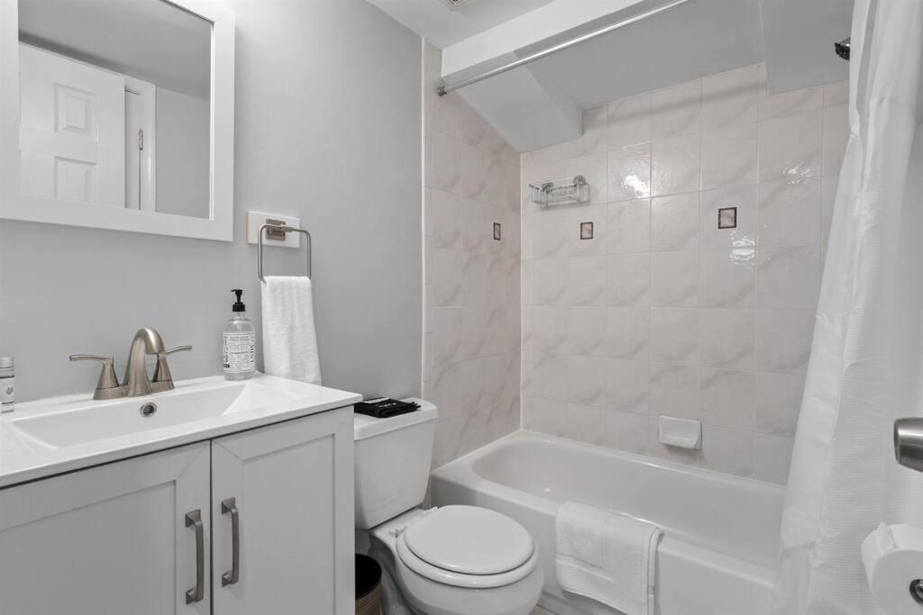 Capitol Hill Stay Like No Other Washington Bagian luar foto